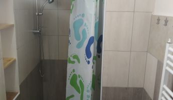 5f28476cb467a.jpg